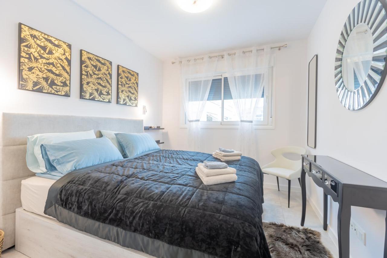 Marbella Luxury Brand New 2-Bedroom Apartment, 3 Min Walk To The Beach! エクステリア 写真