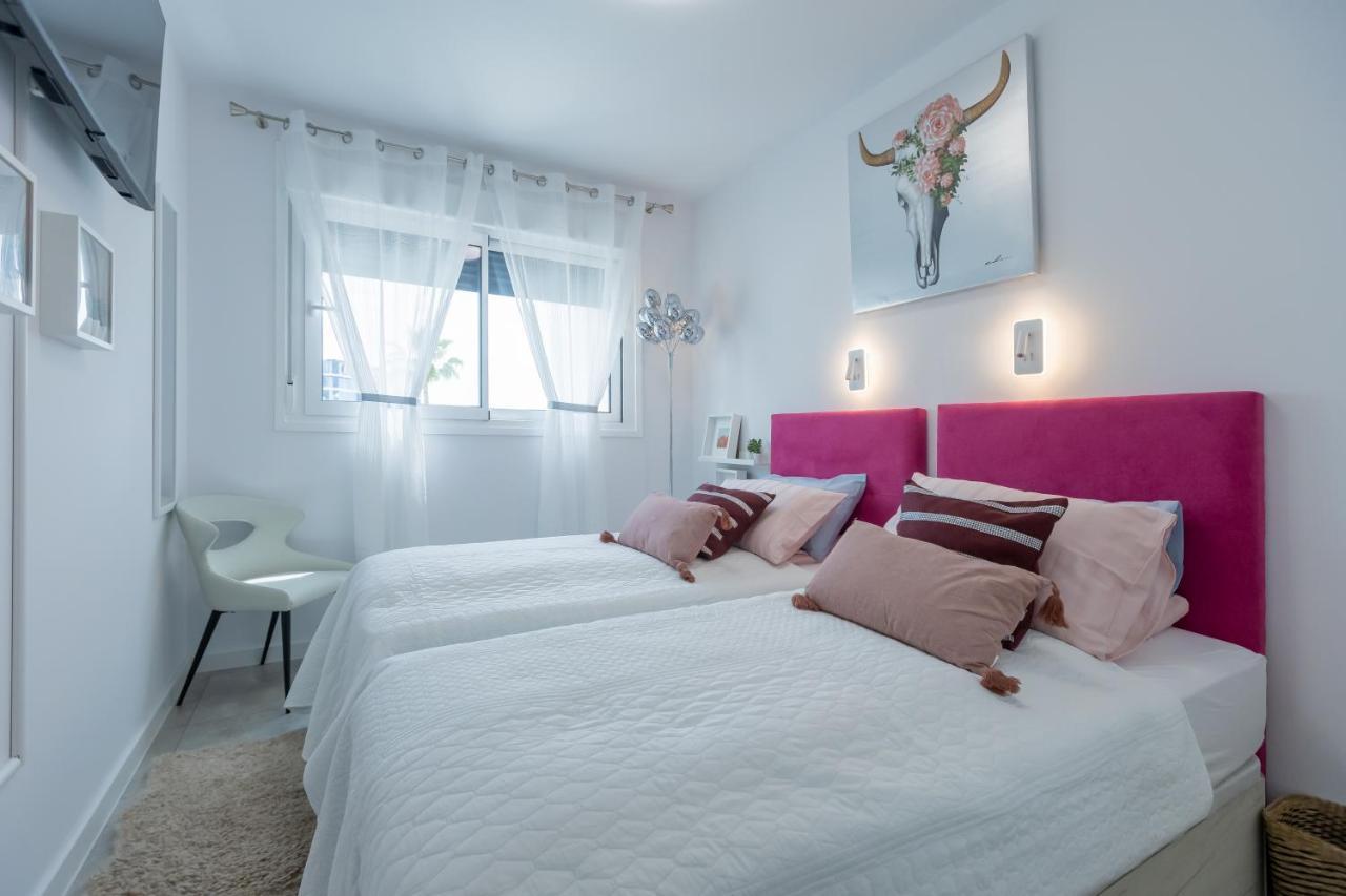 Marbella Luxury Brand New 2-Bedroom Apartment, 3 Min Walk To The Beach! エクステリア 写真