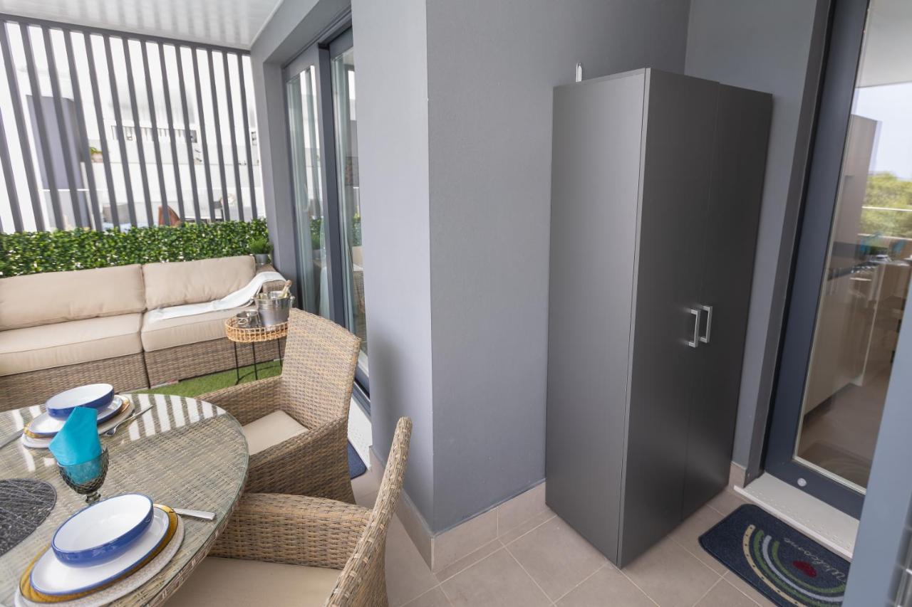 Marbella Luxury Brand New 2-Bedroom Apartment, 3 Min Walk To The Beach! エクステリア 写真